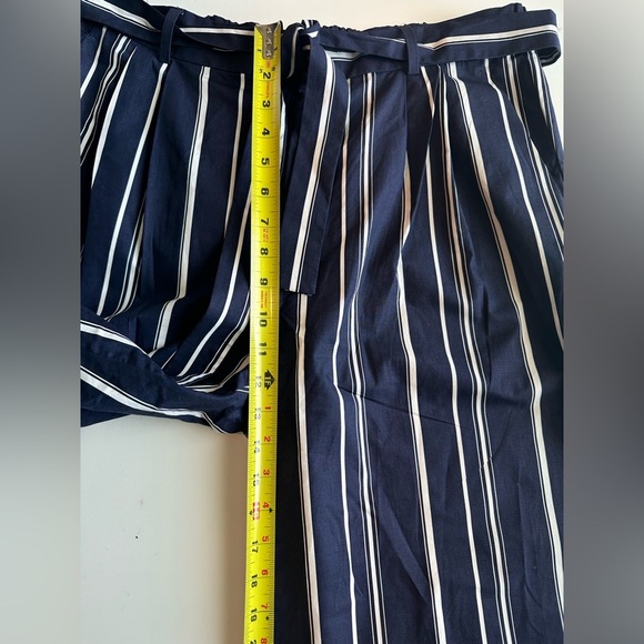 J. Crew Blue and White Wide Leg Pants Size 12 - Picture 9 of 11